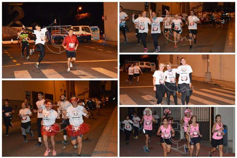 Grupo de participantes a su paso por la calle de Músico Víctor Ureña y por otros puntos de San Juan (Foto TA)